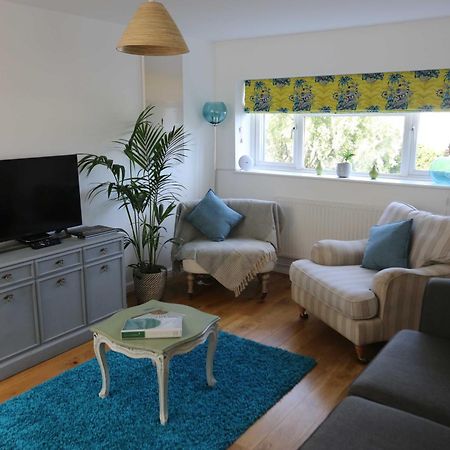 4A Dolphin Close Daire Lyme Regis Dış mekan fotoğraf