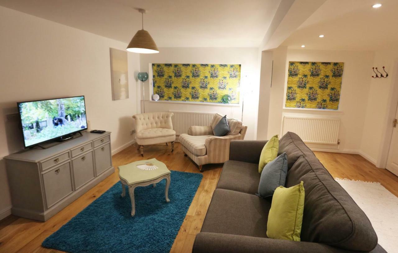 4A Dolphin Close Daire Lyme Regis Dış mekan fotoğraf