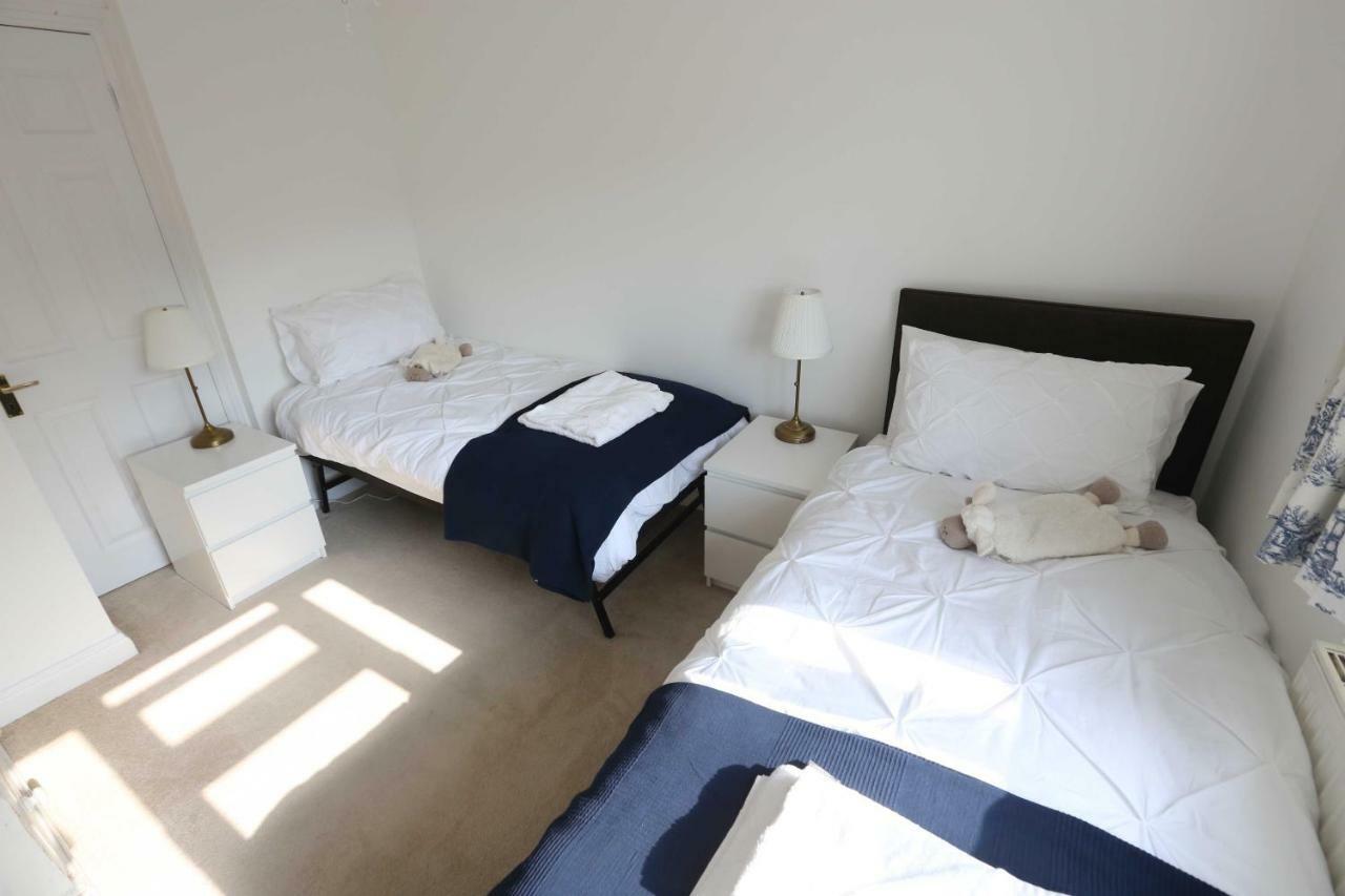 4A Dolphin Close Daire Lyme Regis Dış mekan fotoğraf